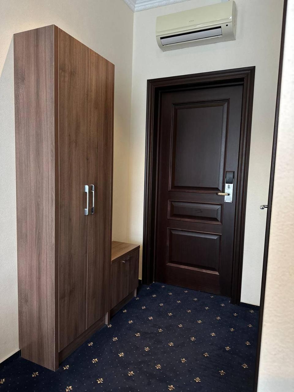 Sun Rise Inn Karagandy 외부 사진